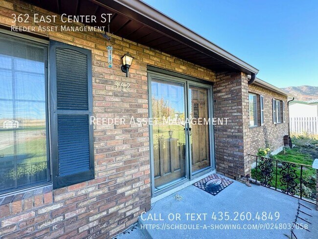 Foto del edificio - Charming 4 bed 2.5 bath in peaceful town o...