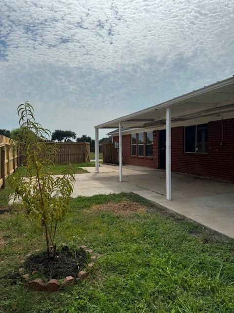 Building Photo - 16442 Gold Ridge Ln