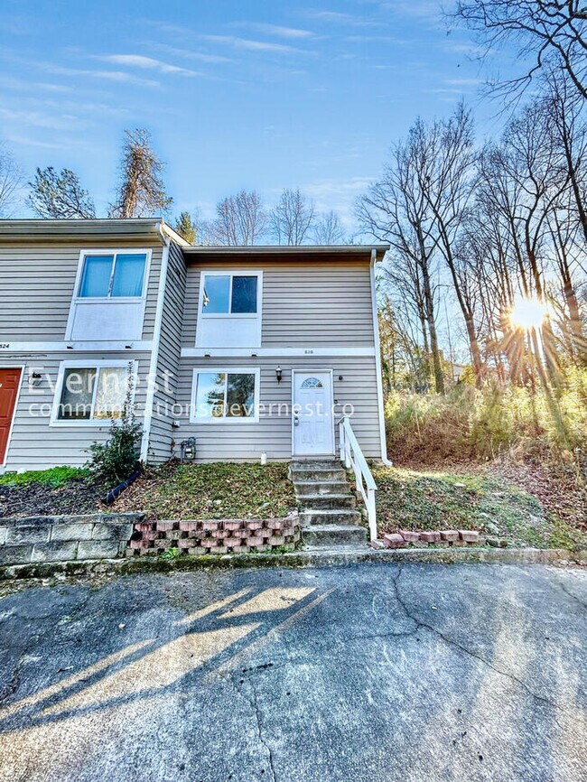 Building Photo - 526 Granite Ridge Pl