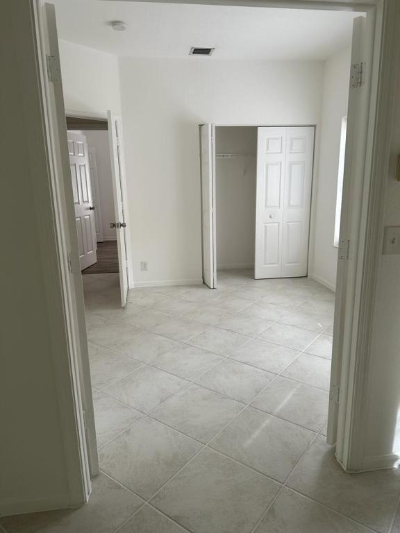 Foto del edificio - 5845 Eagle Cay Cir