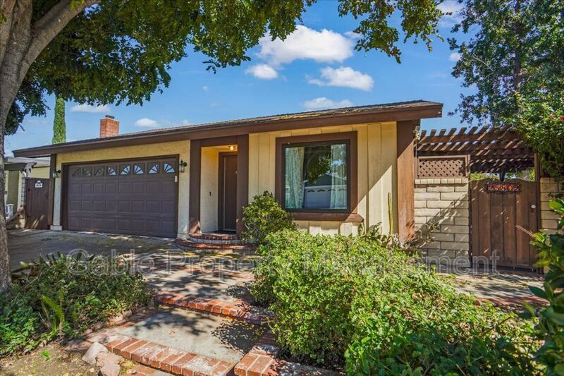 Foto principal - 25802 Quilla Rd