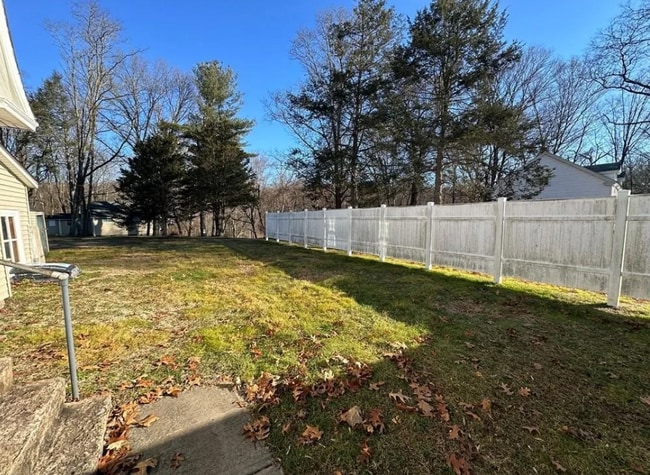 Building Photo - 1528 Portland-Cobalt Rd