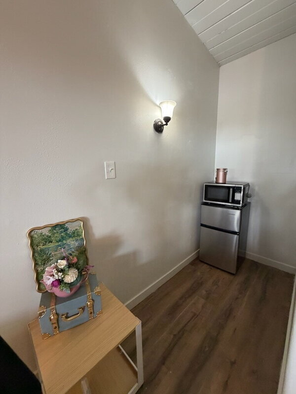 Building Photo - 4930 Co Rd 99W
