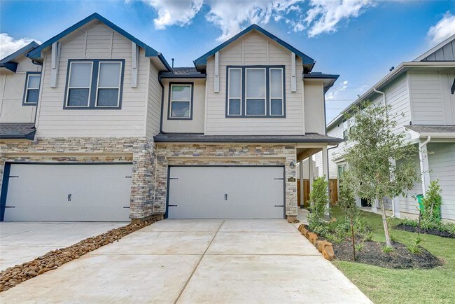 Building Photo - 1702 Ryon Falls Dr