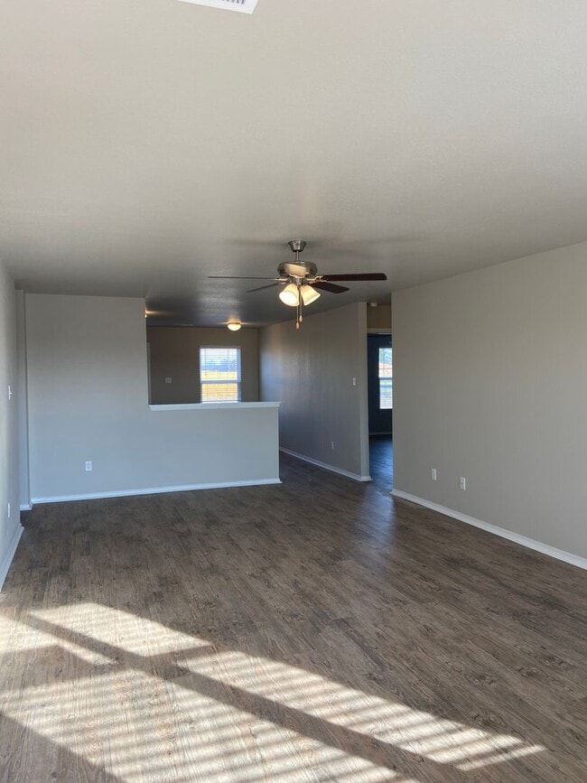 Building Photo - Four Bedroom | Two Bathroom in Jonesboro