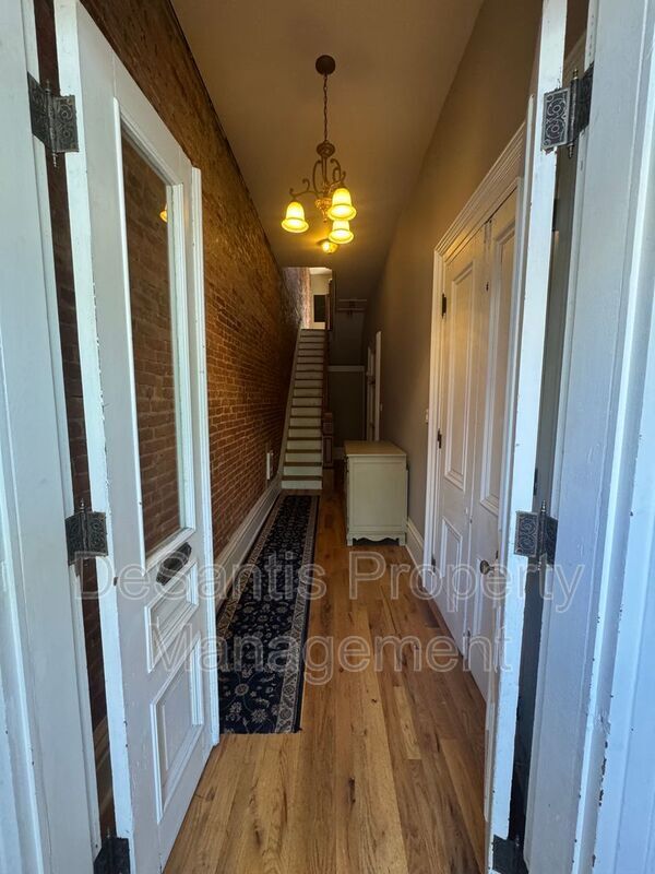 Foto del edificio - 1339 W North Ave