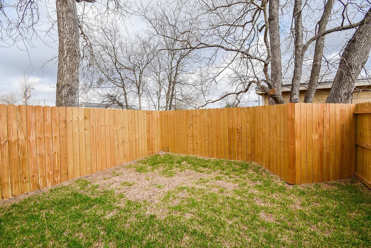 Building Photo - 7973 Joy St