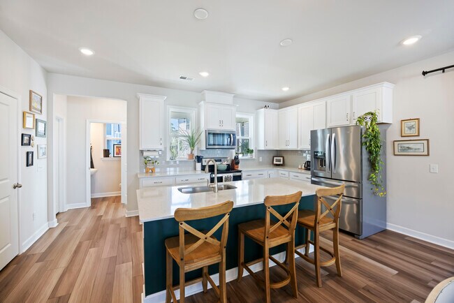 Foto del edificio - 210 Winding River Dr