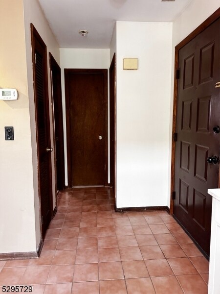 Building Photo - 5 Powderhorn Ct