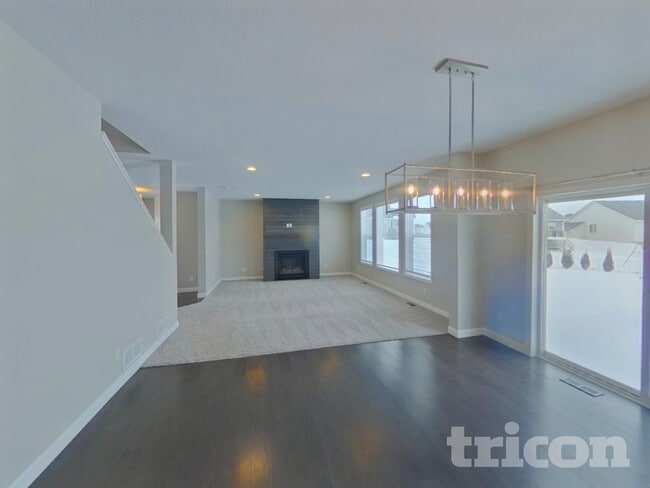 Foto del edificio - 14060 Ailesbury Ave