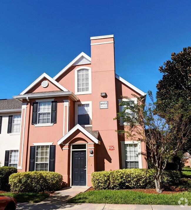 Building Photo - 8933 Lee Vista Blvd