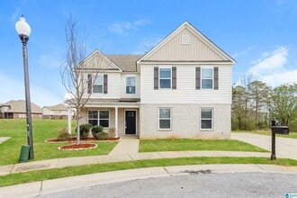 Building Photo - 4670 Brookshire Ln