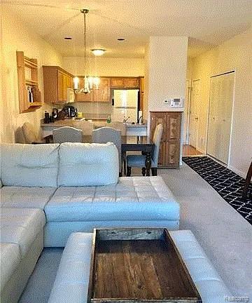 Foto del edificio - 3842 Cherry Creek Ln