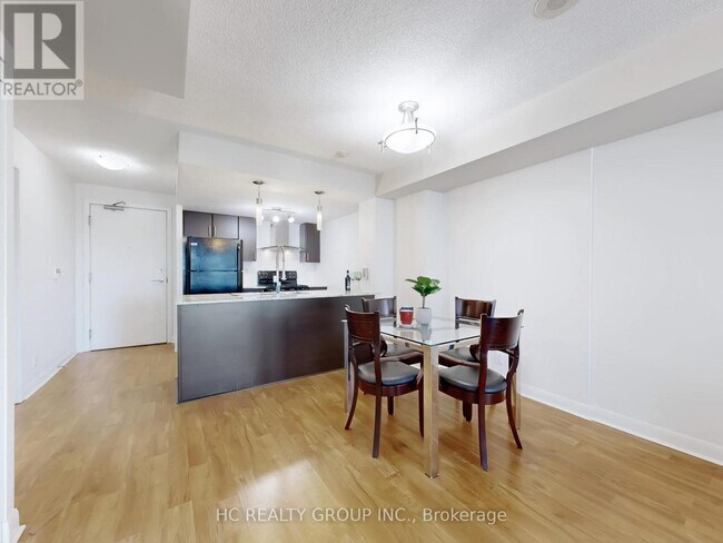 Building Photo - 25 Town Centre Court