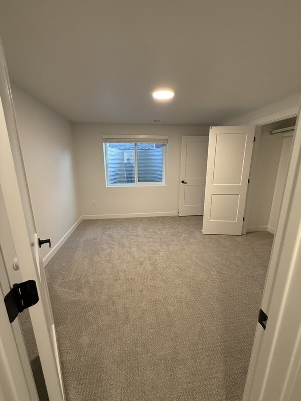 Building Photo - 2823 W 2720 N