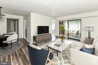 Building Photo - 10204 Bushman Dr