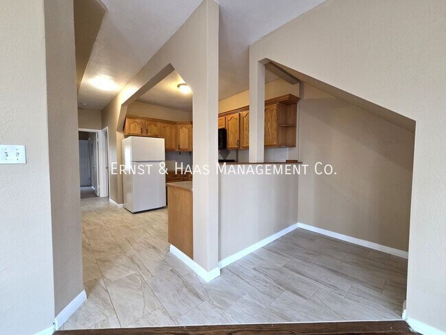 Foto del edificio - 107 Belmont Ave