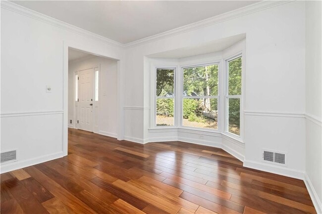 Foto del edificio - 2308 Defoors Ferry Rd NW