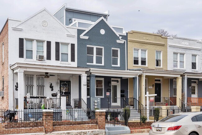 Foto del edificio - 750 19th St NE