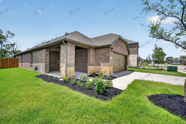 Building Photo - 1209 Hopes Lk Dr