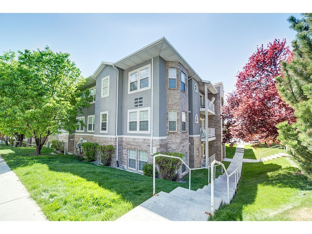 Primary Photo - 331 Belmont Pl