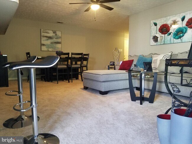 Foto del edificio - 4868 Shellbark Rd