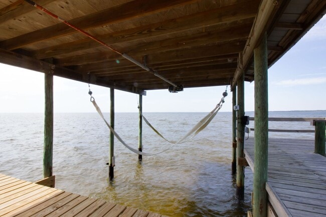 Foto del edificio - Waterfront on the Bay