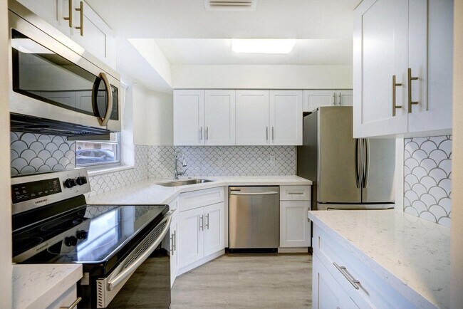 Foto del edificio - 18081 SE Country Club Dr