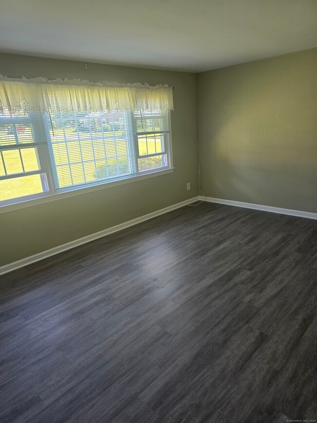 Foto del edificio - 17 Old Farms Ln