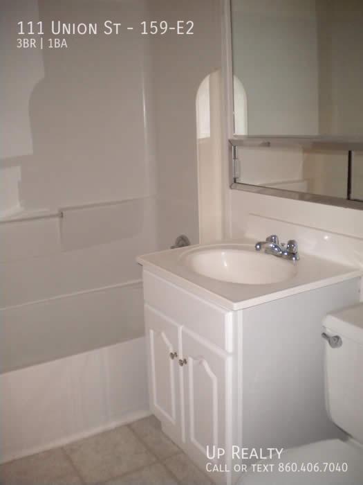 Building Photo - 111 Union St