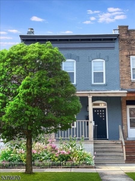 Foto principal - 38 Willowdale Ave