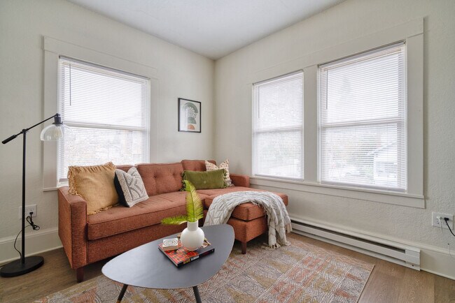 Foto del edificio - 4922 SE 50th Ave