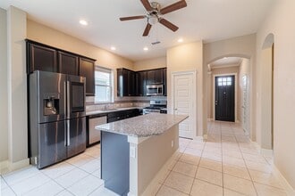 Building Photo - 16831 Osprey Bend Dr