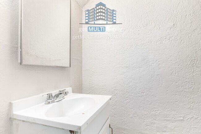 Foto del edificio - 525 N 32nd St