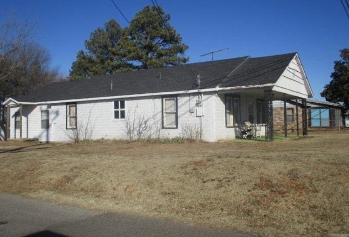 Primary Photo - 330 S Dawson St