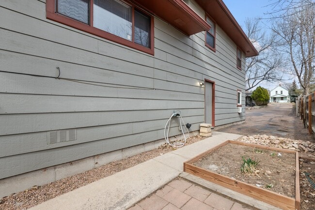 Photo - 2529 W Vermijo Ave Townhome