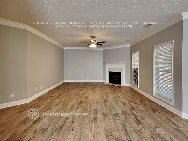 Foto del edificio - 2015 Towne Park Dr