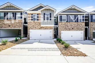 Building Photo - 1609 Foothills Rd