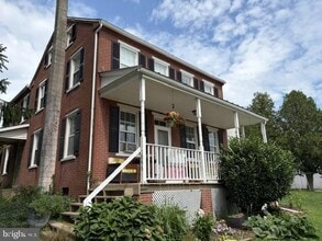 Building Photo - 309 A Hager Road