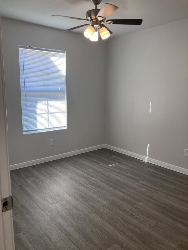 Foto del edificio - 1324 Mill Mtn