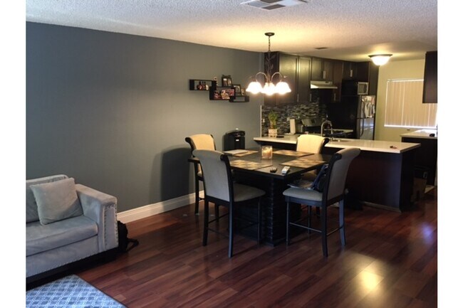 Foto del edificio - 4140 Workman Mill Rd