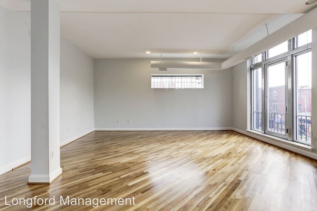 Building Photo - 1515 U St NW