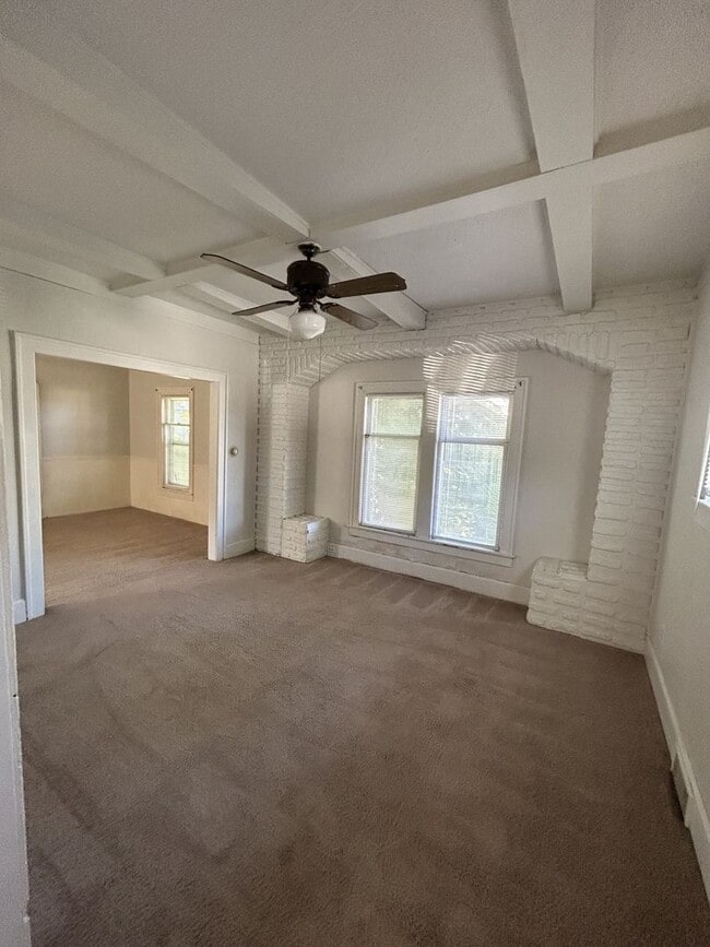 Building Photo - Welcome Home!