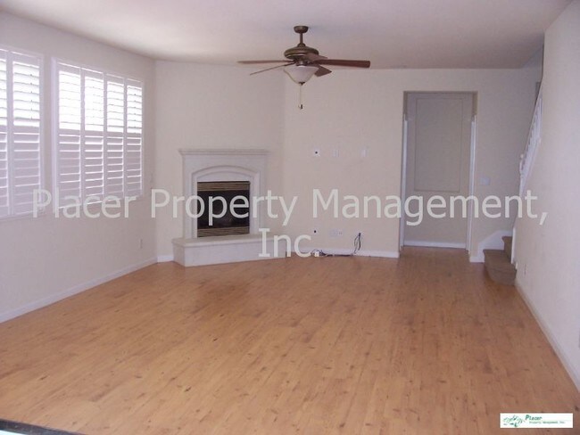 Building Photo - 1249 Seymour Cir
