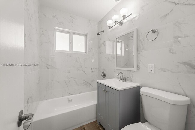 Foto del edificio - 5172 NW 5th St