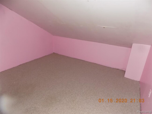 Building Photo - 723 Claire Pointe Cir