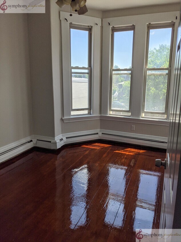 Foto principal - 717 Parker St
