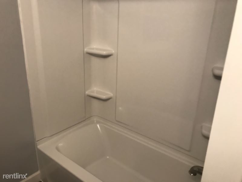 Foto principal - 4026 Schneider St
