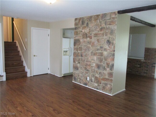 Foto del edificio - 6566 Glenallen Ave