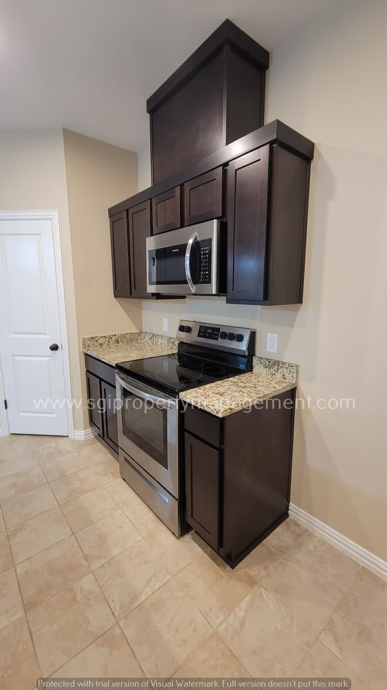 Foto del edificio - Be the First to Occupy this 3 Bed 2 Bath H...